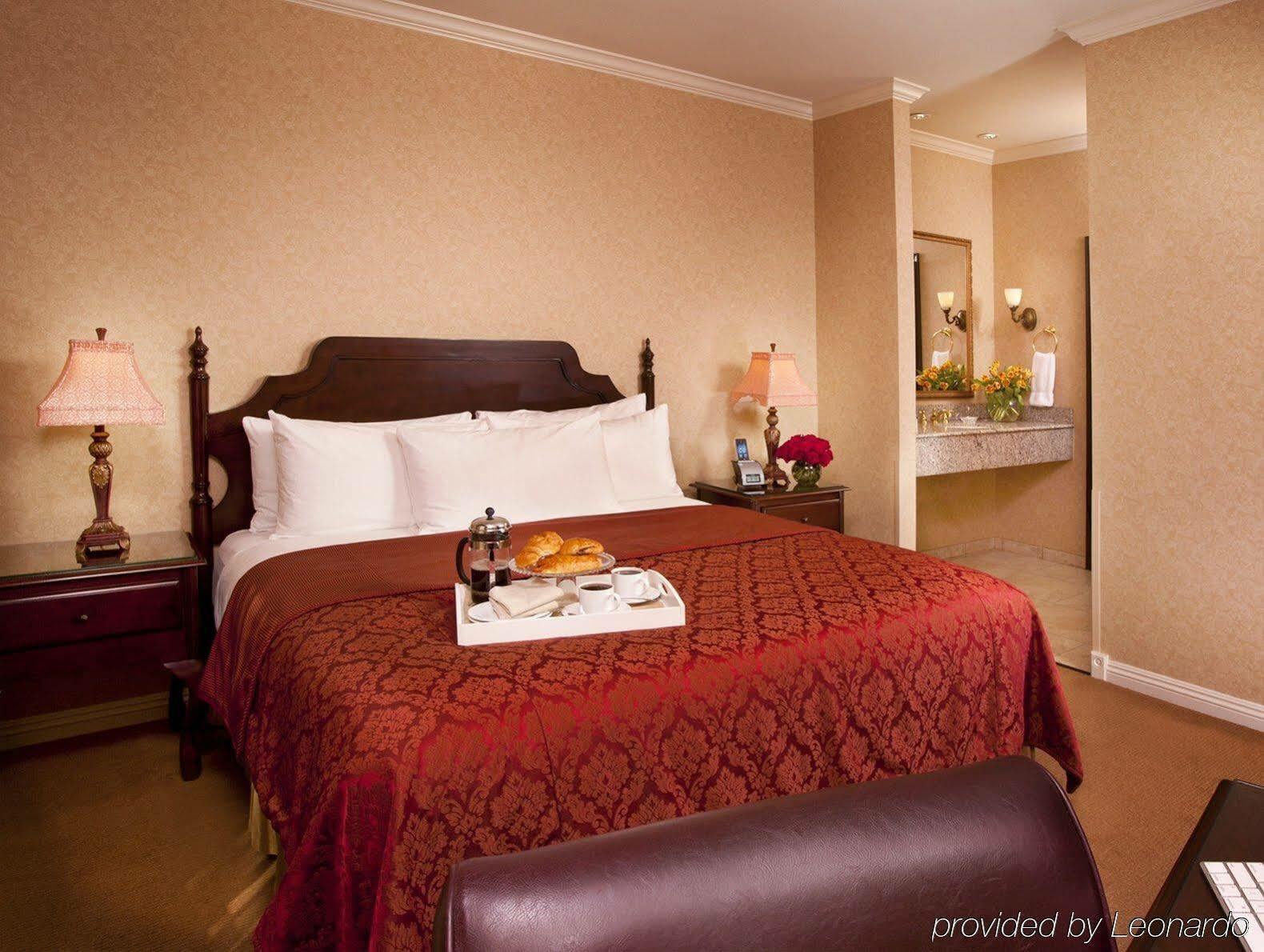 Best Western Corona Hotel & Suites Exteriér fotografie